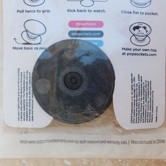 Poshmark PopSockets PopGrip Black and White - Picture 4 of 6